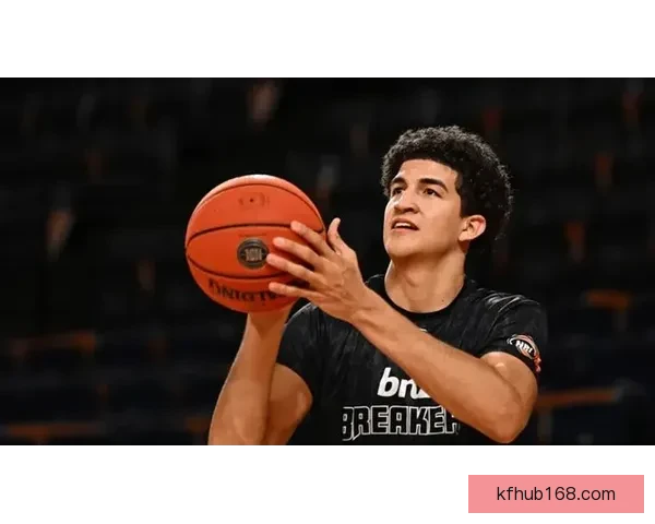 Shams：卡里姆洛佩兹参选有望首轮被选中创造墨西哥裔历史